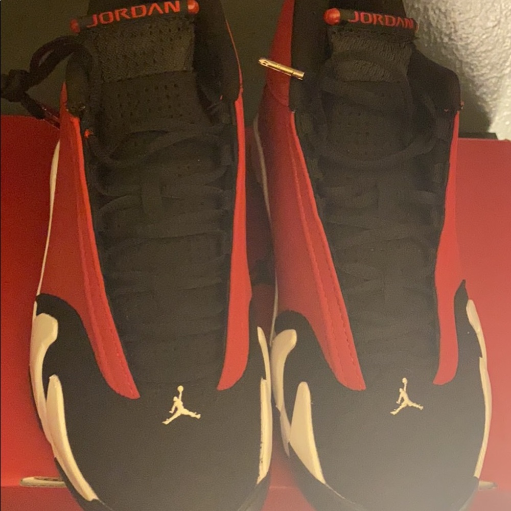 Shoes - Picture 2 of 3